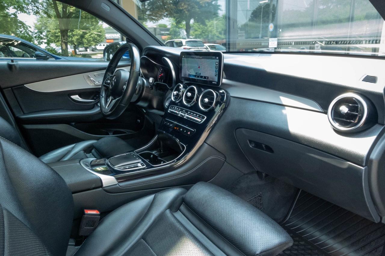 2020 Mercedes-Benz GLC-Class GLC300 4MATIC Coupe Photo