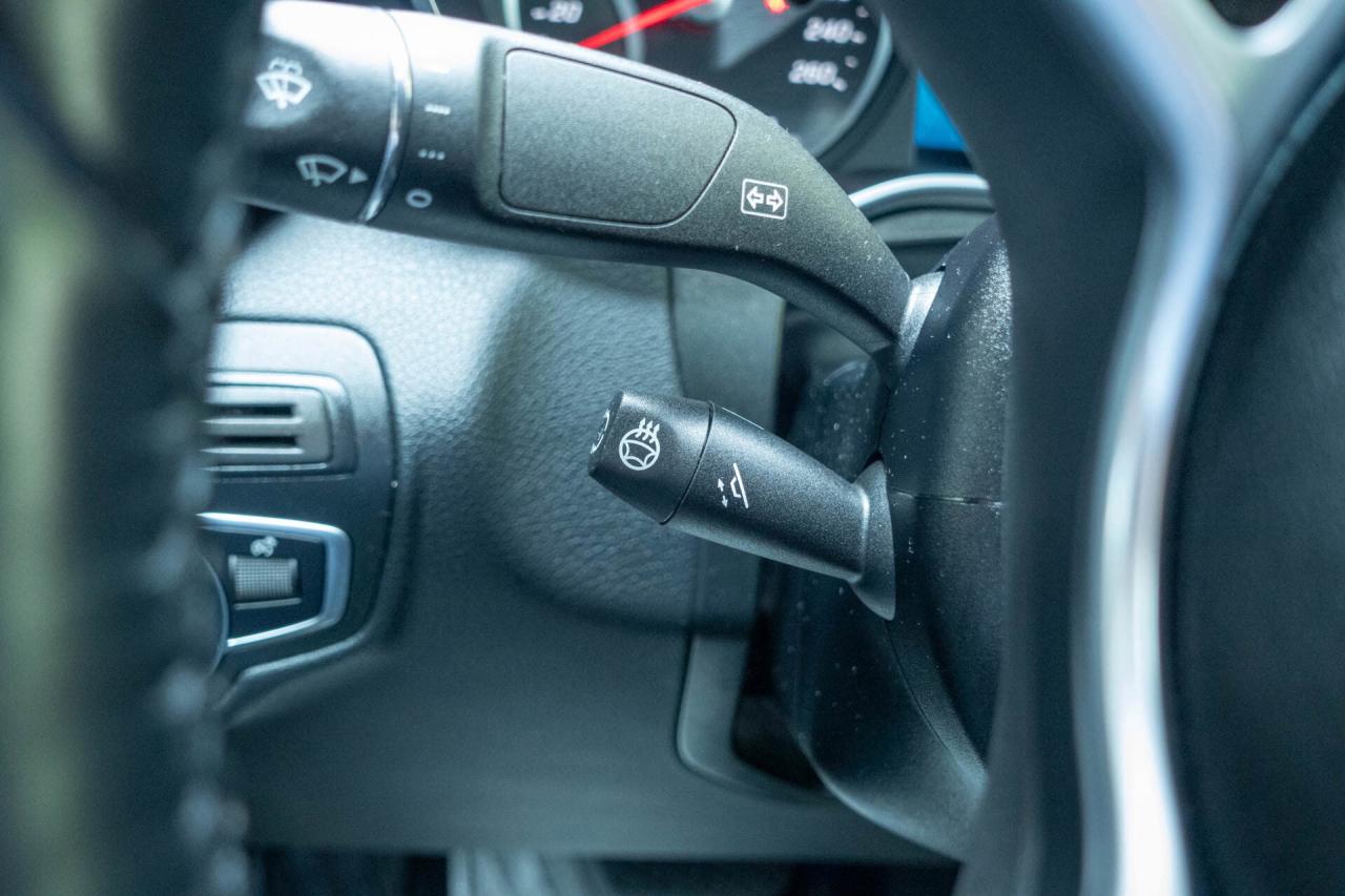 2020 Mercedes-Benz GLC-Class GLC300 4MATIC Coupe Photo