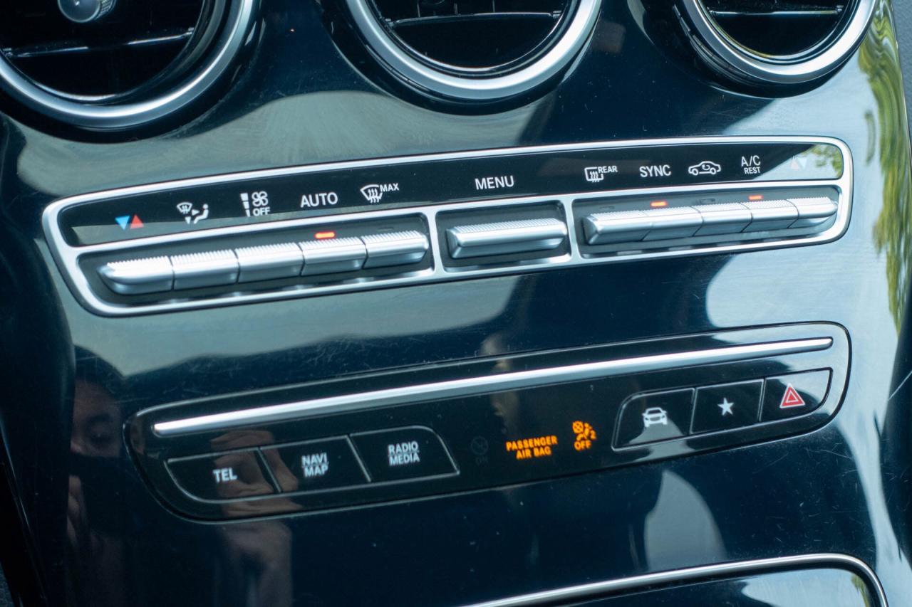 2020 Mercedes-Benz GLC-Class GLC300 4MATIC Coupe Photo