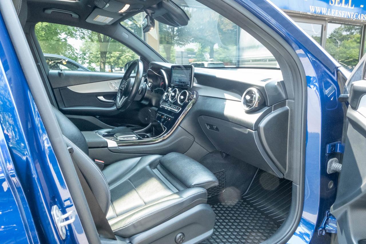 2020 Mercedes-Benz GLC-Class GLC300 4MATIC Coupe Photo