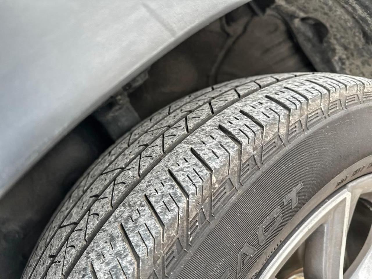 2020 Honda CR-V Touring Photo