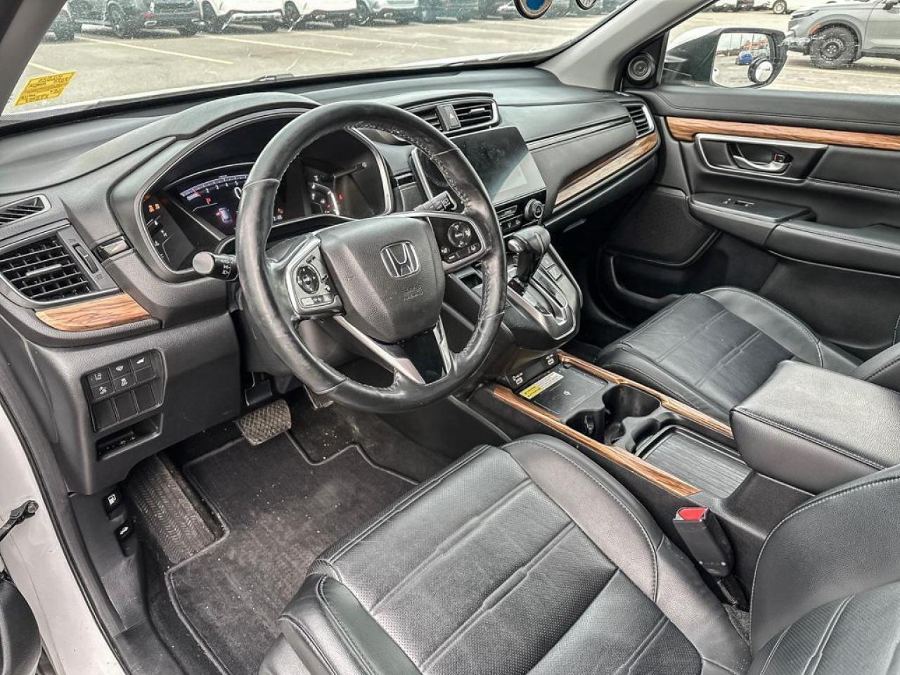 2020 Honda CR-V Touring Photo