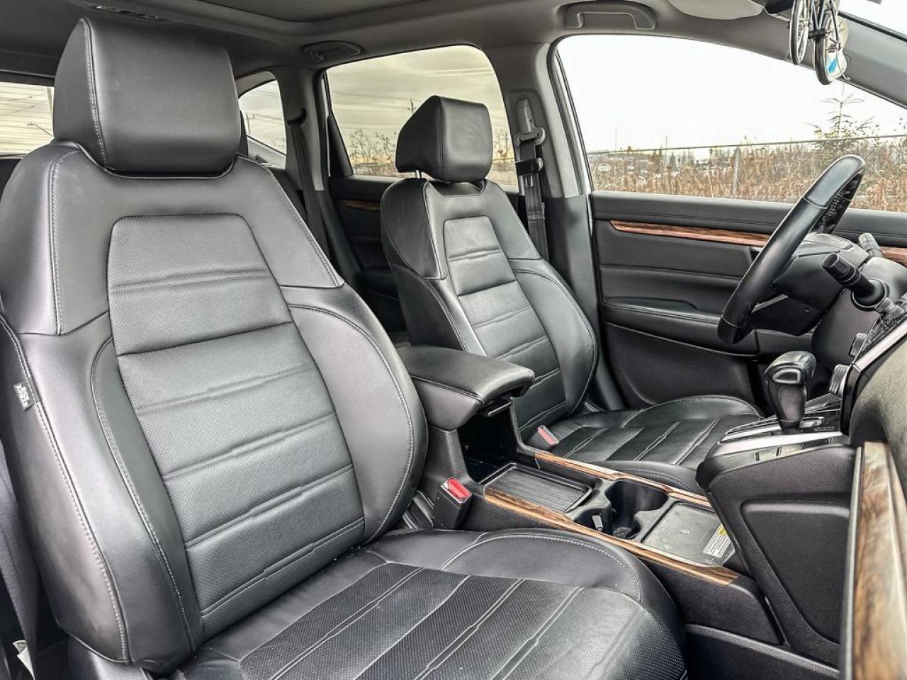 2020 Honda CR-V Touring Photo