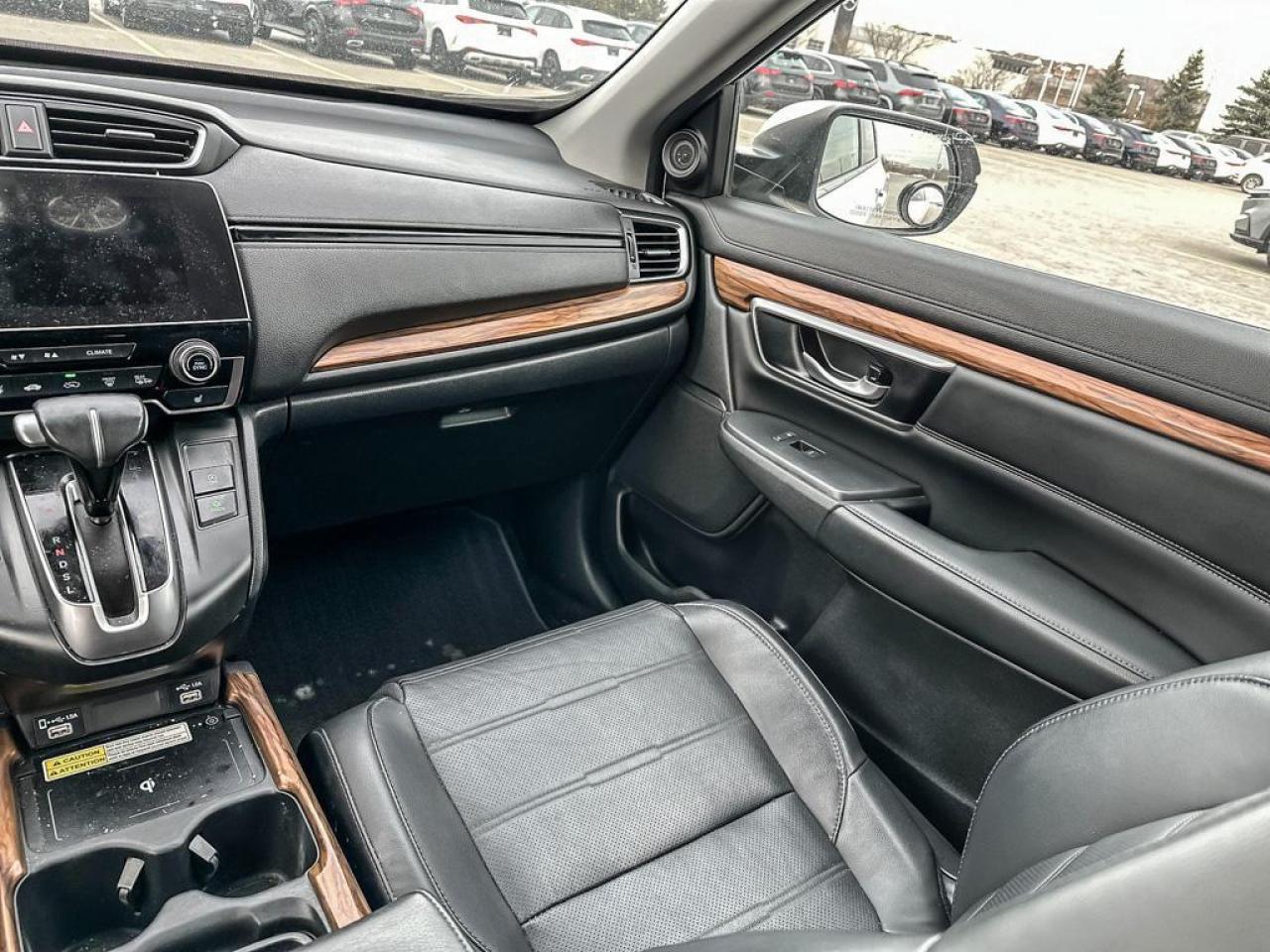 2020 Honda CR-V Touring Photo