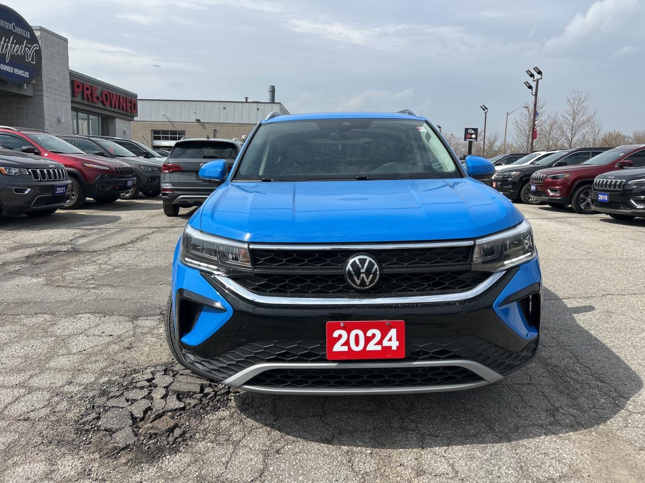 2024 Volkswagen Taos Comfortline w/Sunroof, Leather, Adaptive Cruise Photo