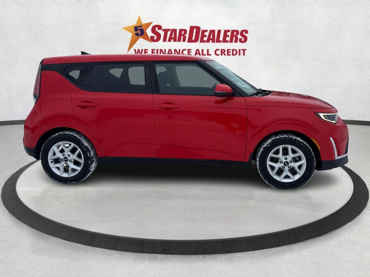 2023 Kia Soul EX HEATED SEATS CLEAN! WE FINANCE ALL CREDIT! Photo