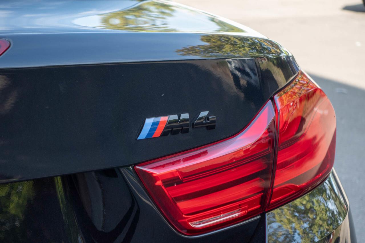 2018 BMW M4 Convertible   Ultimate Package Photo