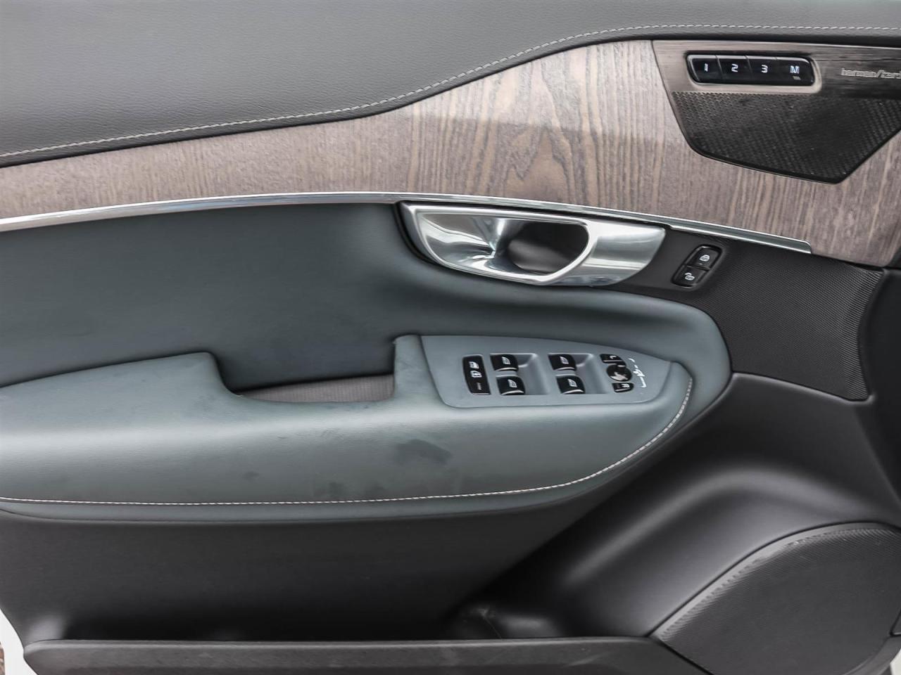 2024 Volvo XC90 ULTIMATE  1 OWNER   LOWEST PRICE IN SOUTHERN ONTAR Photo