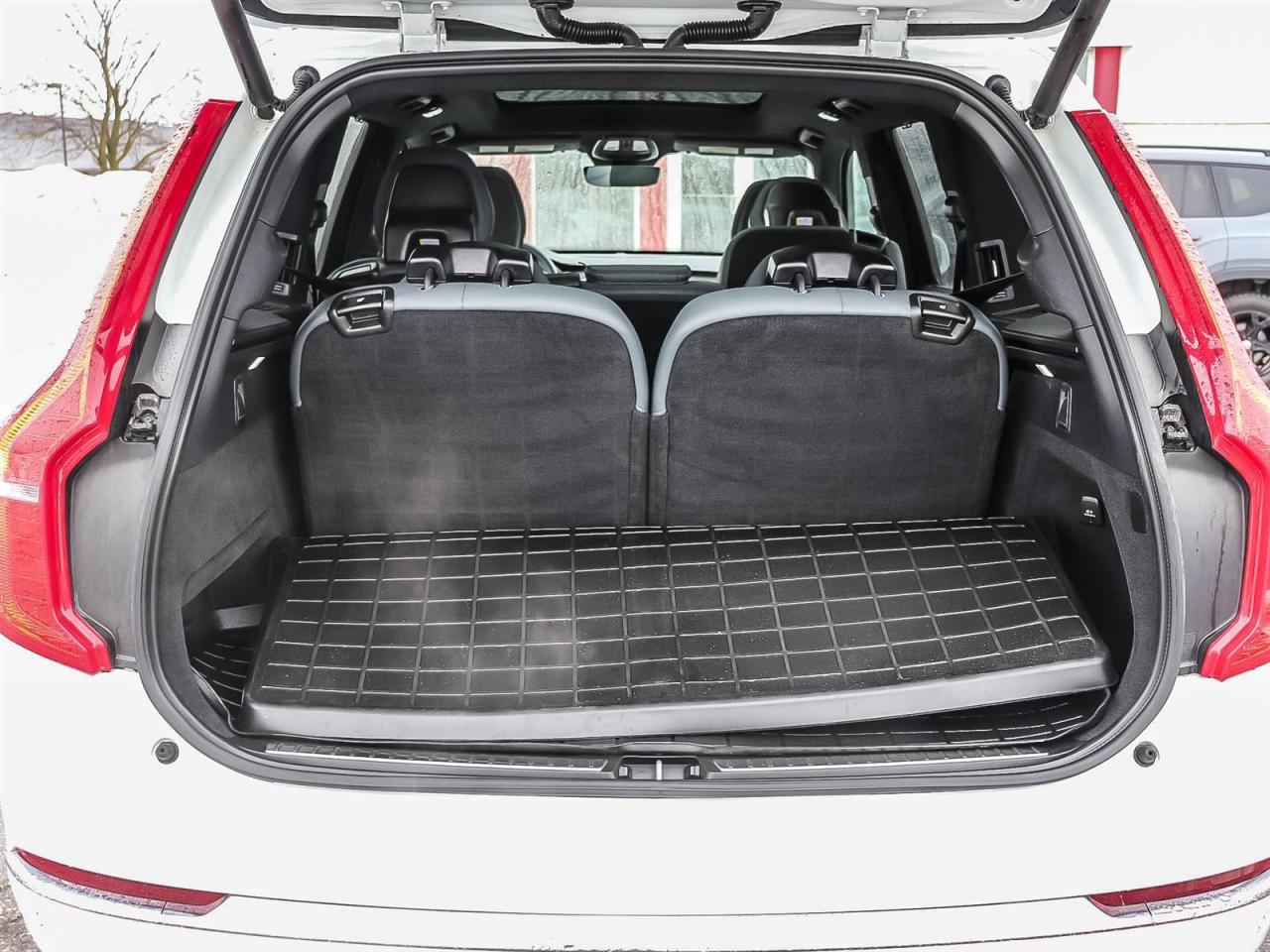 2024 Volvo XC90 ULTIMATE  1 OWNER   LOWEST PRICE IN SOUTHERN ONTAR Photo