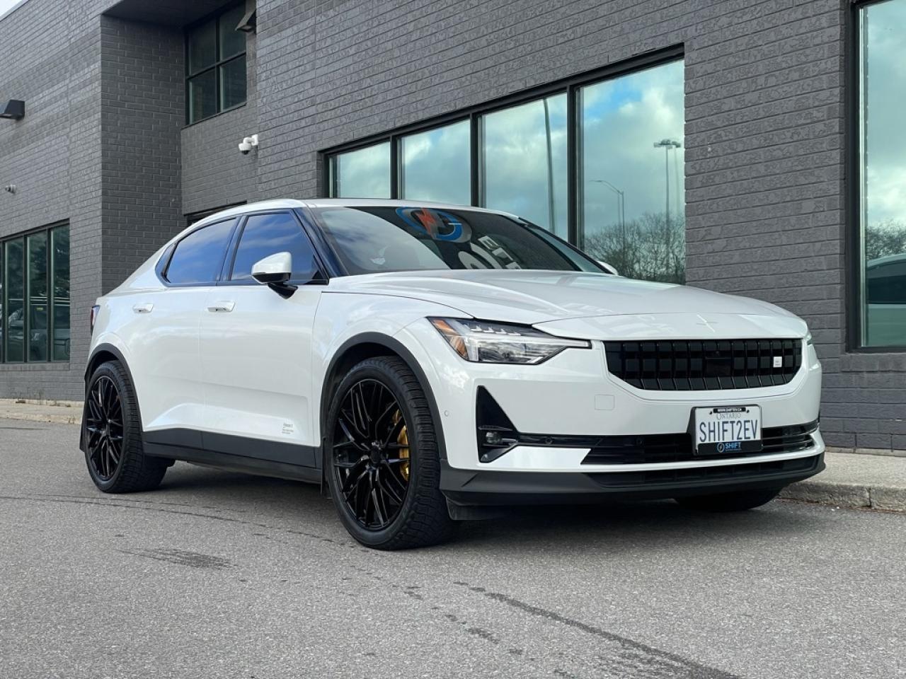 2022 Polestar 2 LR AWD   2x Wheel PKG   PLUS   PILOT   PERF.   TOW Photo4