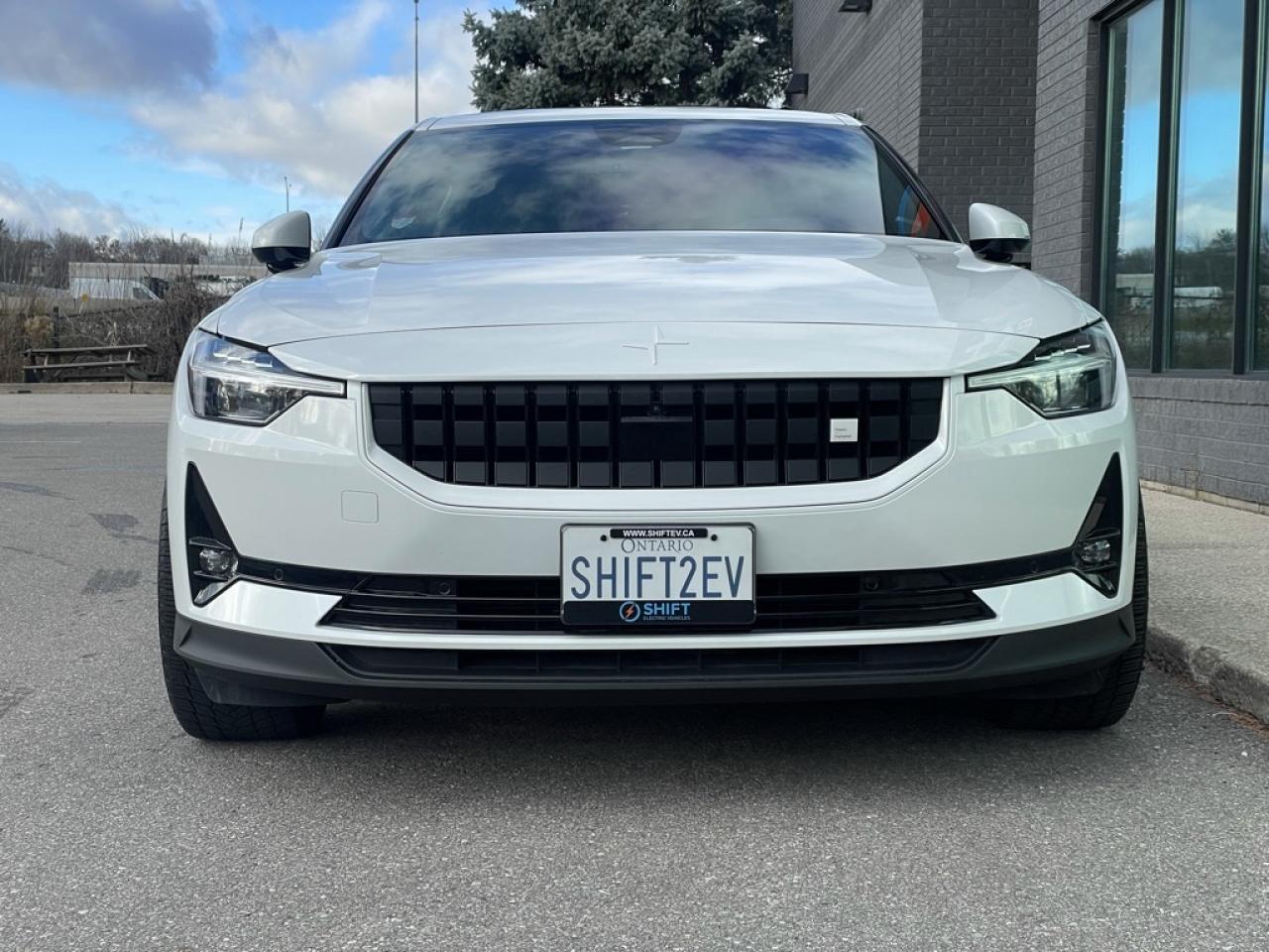 2022 Polestar 2 LR AWD   2x Wheel PKG   PLUS   PILOT   PERF.   TOW Photo