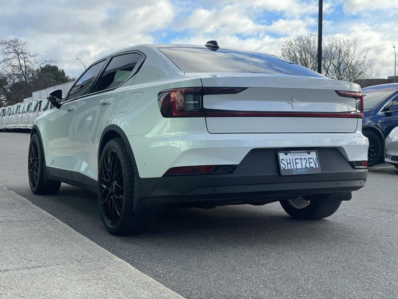 2022 Polestar 2 LR AWD   2x Wheel PKG   PLUS   PILOT   PERF.   TOW Photo