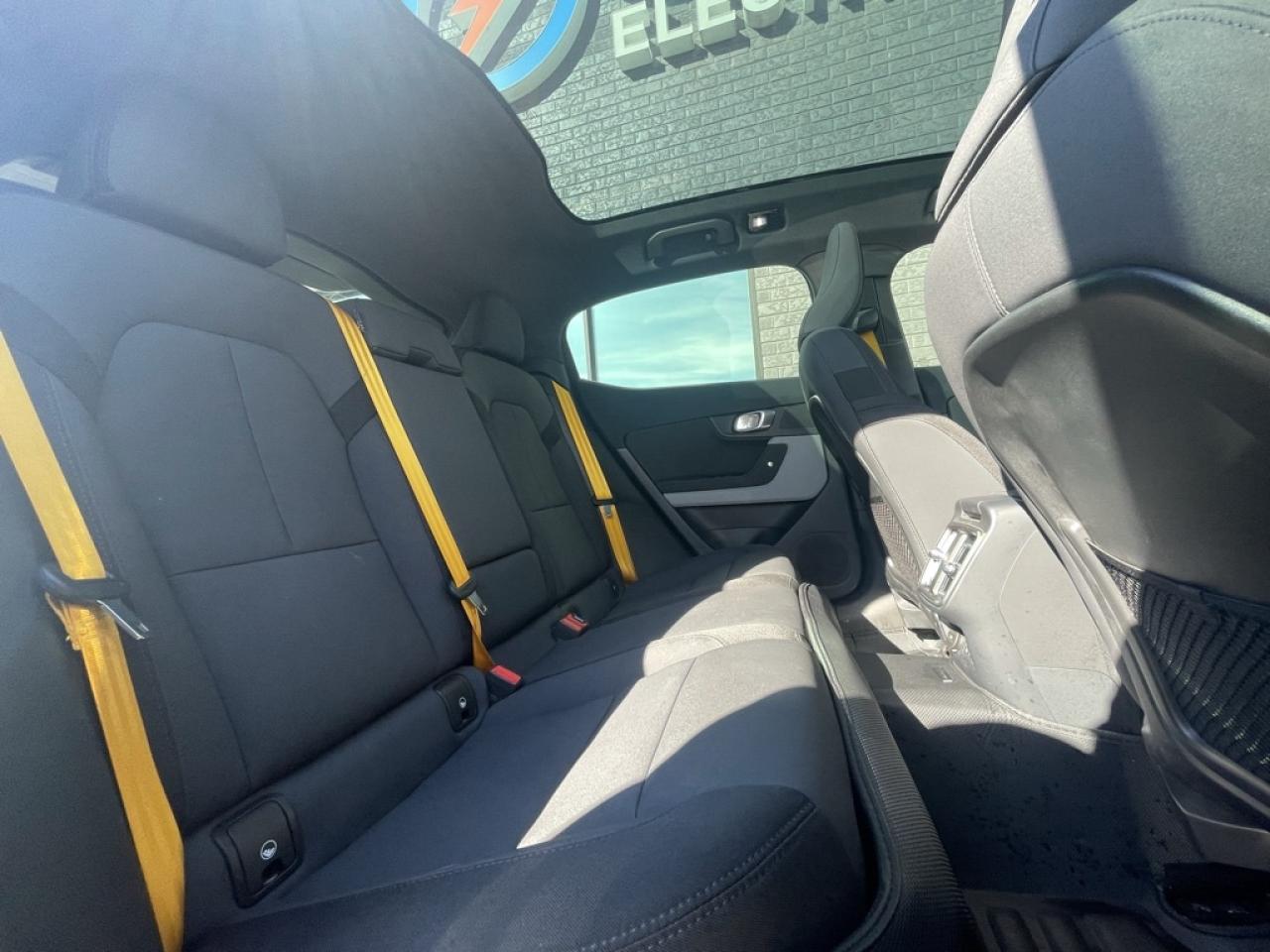 2022 Polestar 2 LR AWD   2x Wheel PKG   PLUS   PILOT   PERF.   TOW Photo