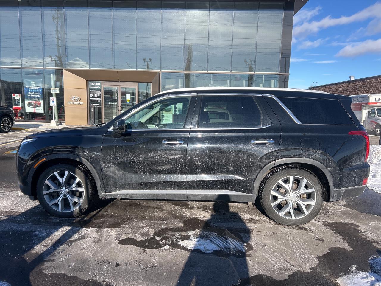 2022 Hyundai PALISADE Luxury 8-Passenger AWD   Starting from 5.29% OAC Photo