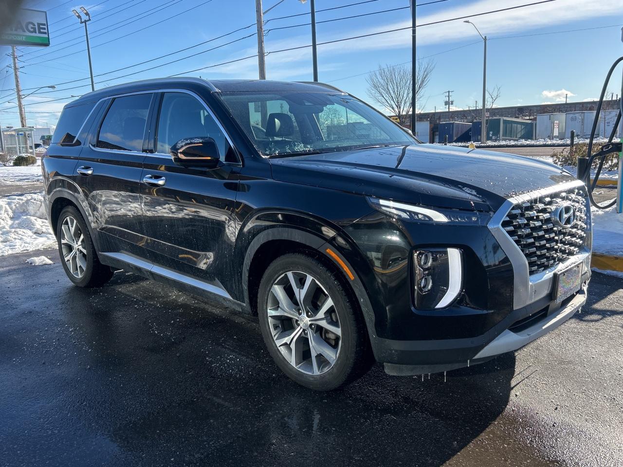 2022 Hyundai PALISADE Luxury 8-Passenger AWD   Starting from 5.29% OAC Photo