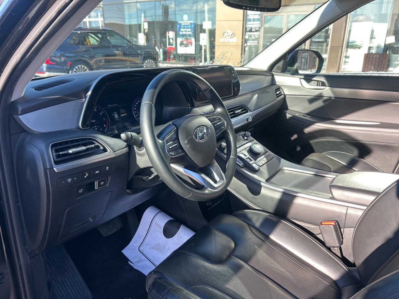 2022 Hyundai PALISADE Luxury 8-Passenger AWD   Starting from 5.29% OAC Photo