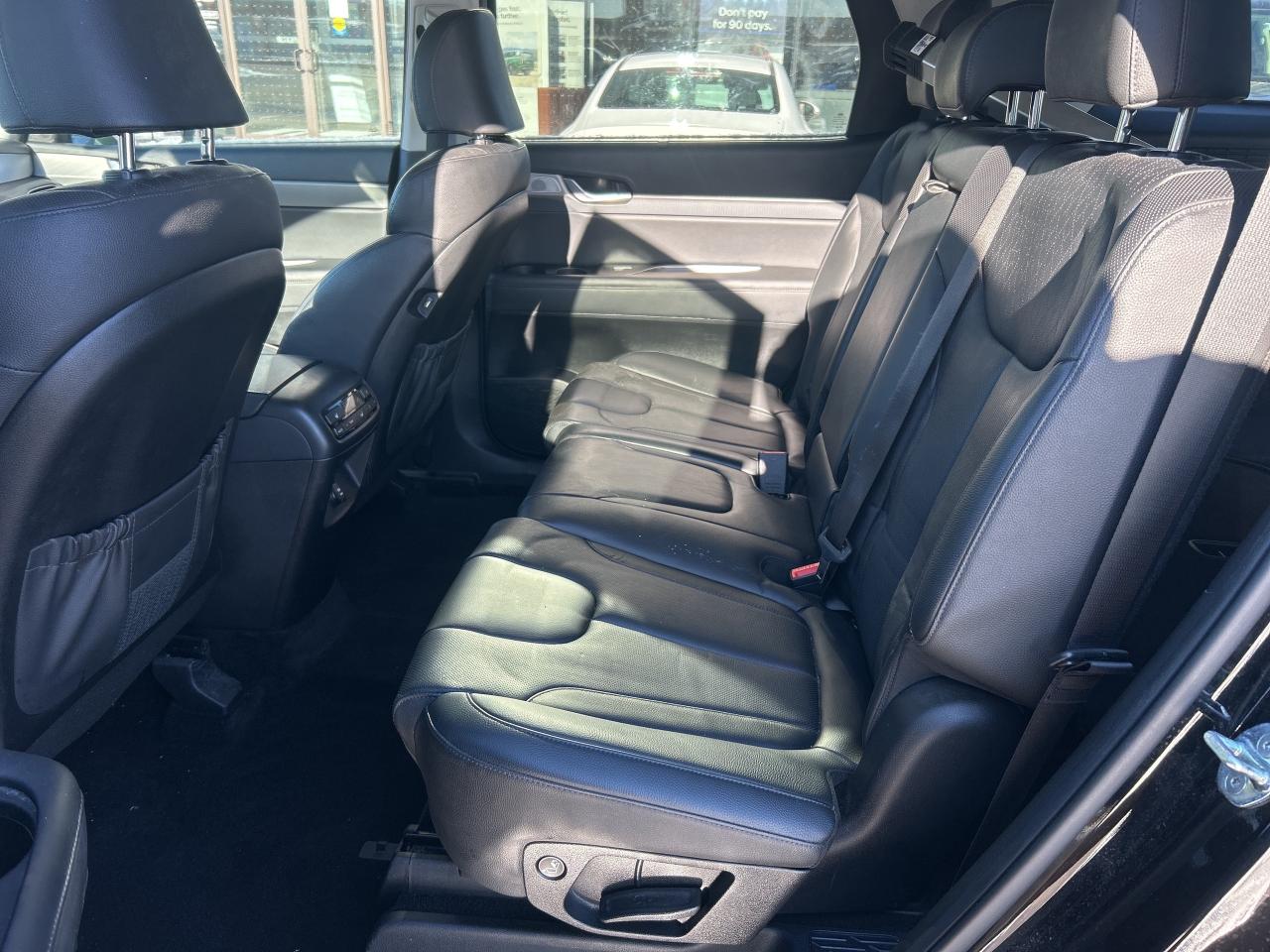 2022 Hyundai PALISADE Luxury 8-Passenger AWD   Starting from 5.29% OAC Photo