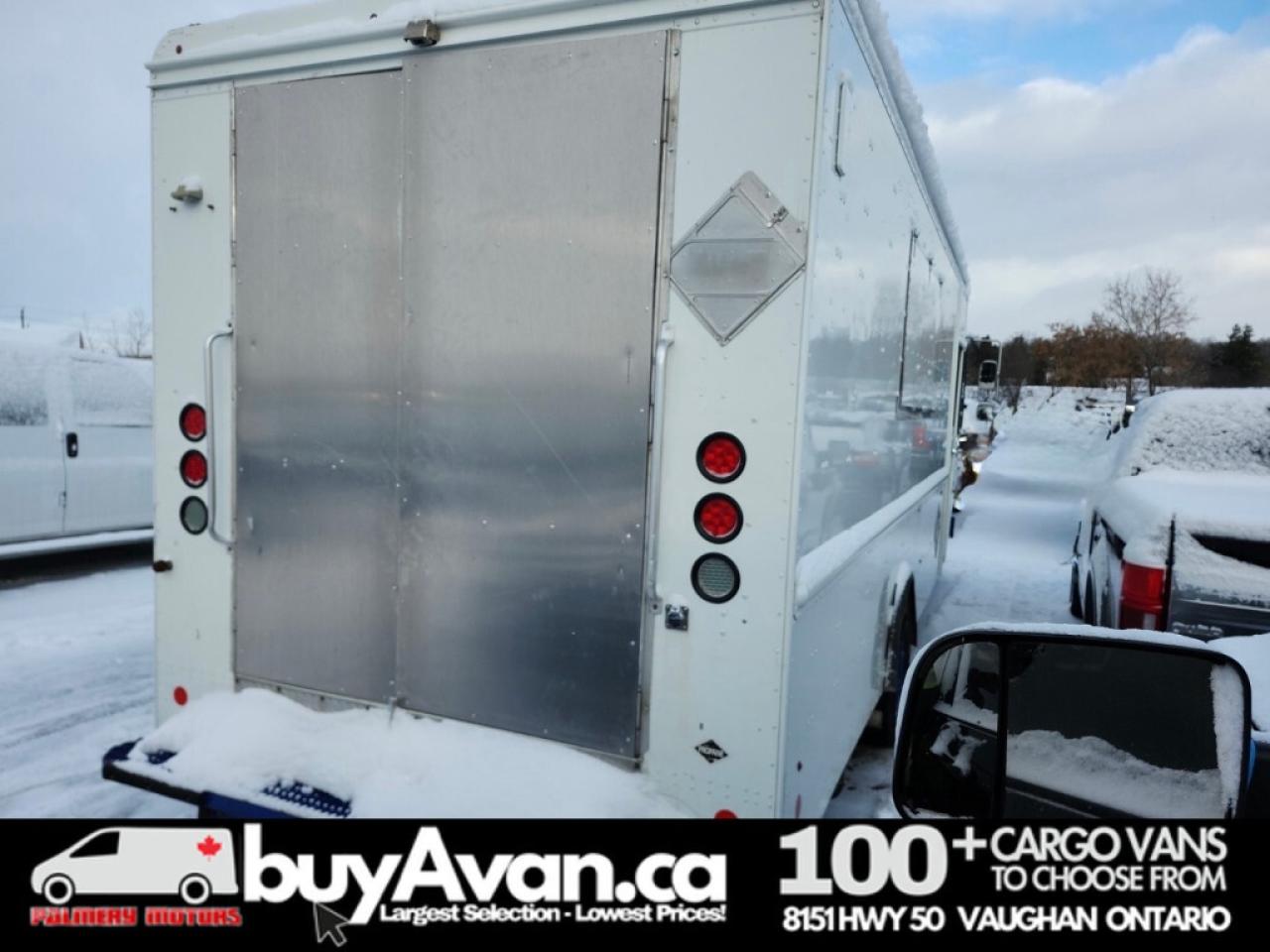 2017 Ford E-450 Morgan Olson 18FT Step Van FOOD TRUCK Photo