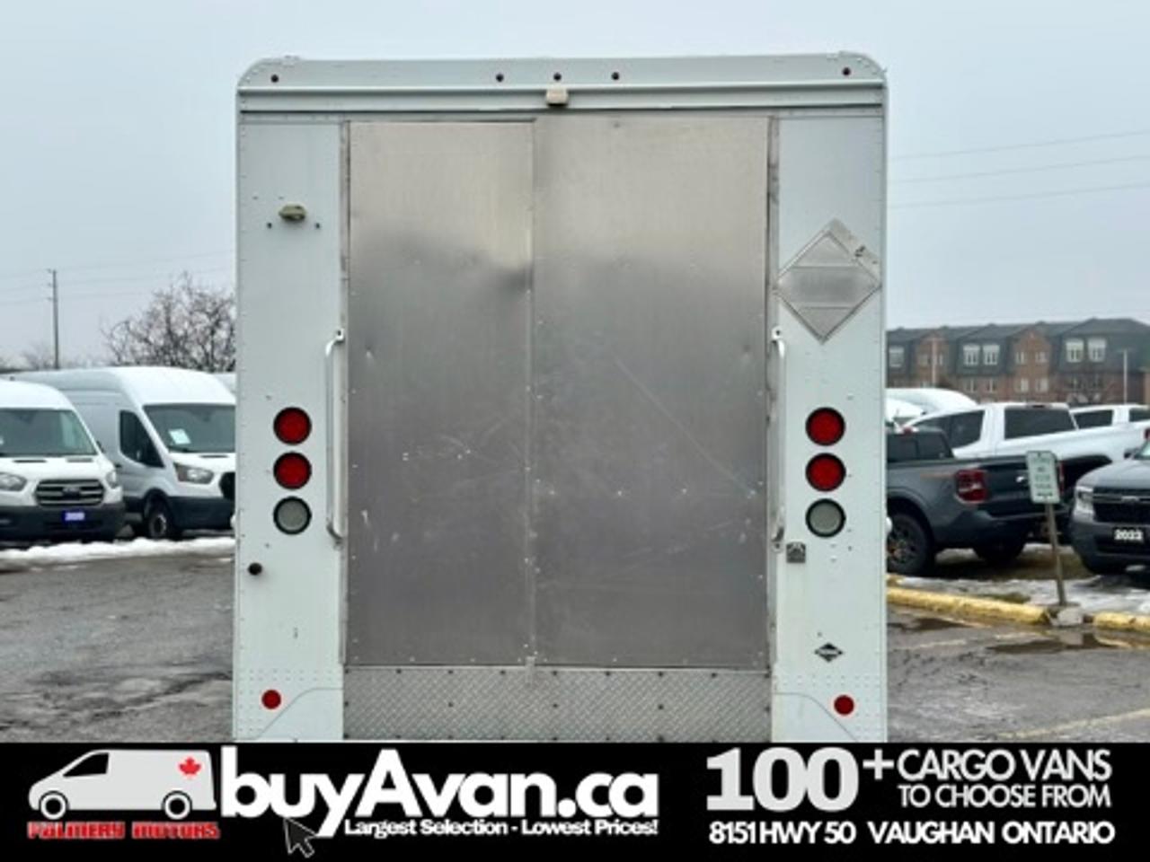 2017 Ford E-450 Morgan Olson 18FT Step Van FOOD TRUCK Photo