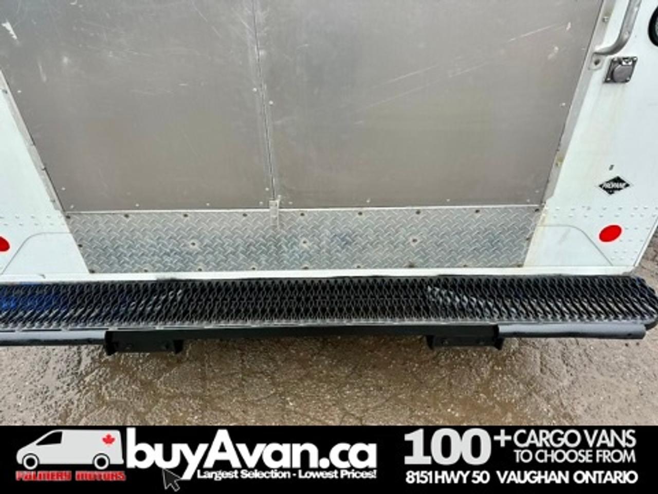 2017 Ford E-450 Morgan Olson 18FT Step Van FOOD TRUCK Photo