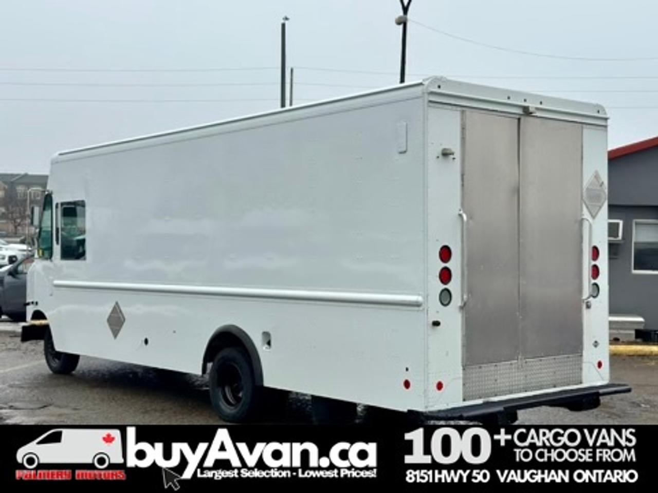 2017 Ford E-450 Morgan Olson 18FT Step Van FOOD TRUCK Photo