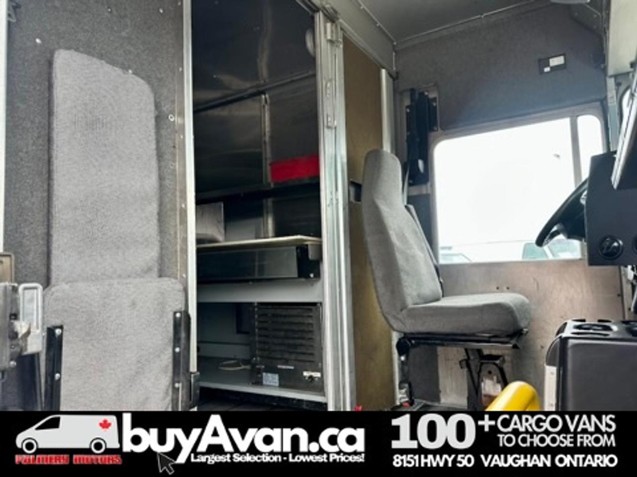 2017 Ford E-450 Morgan Olson 18FT Step Van FOOD TRUCK Photo