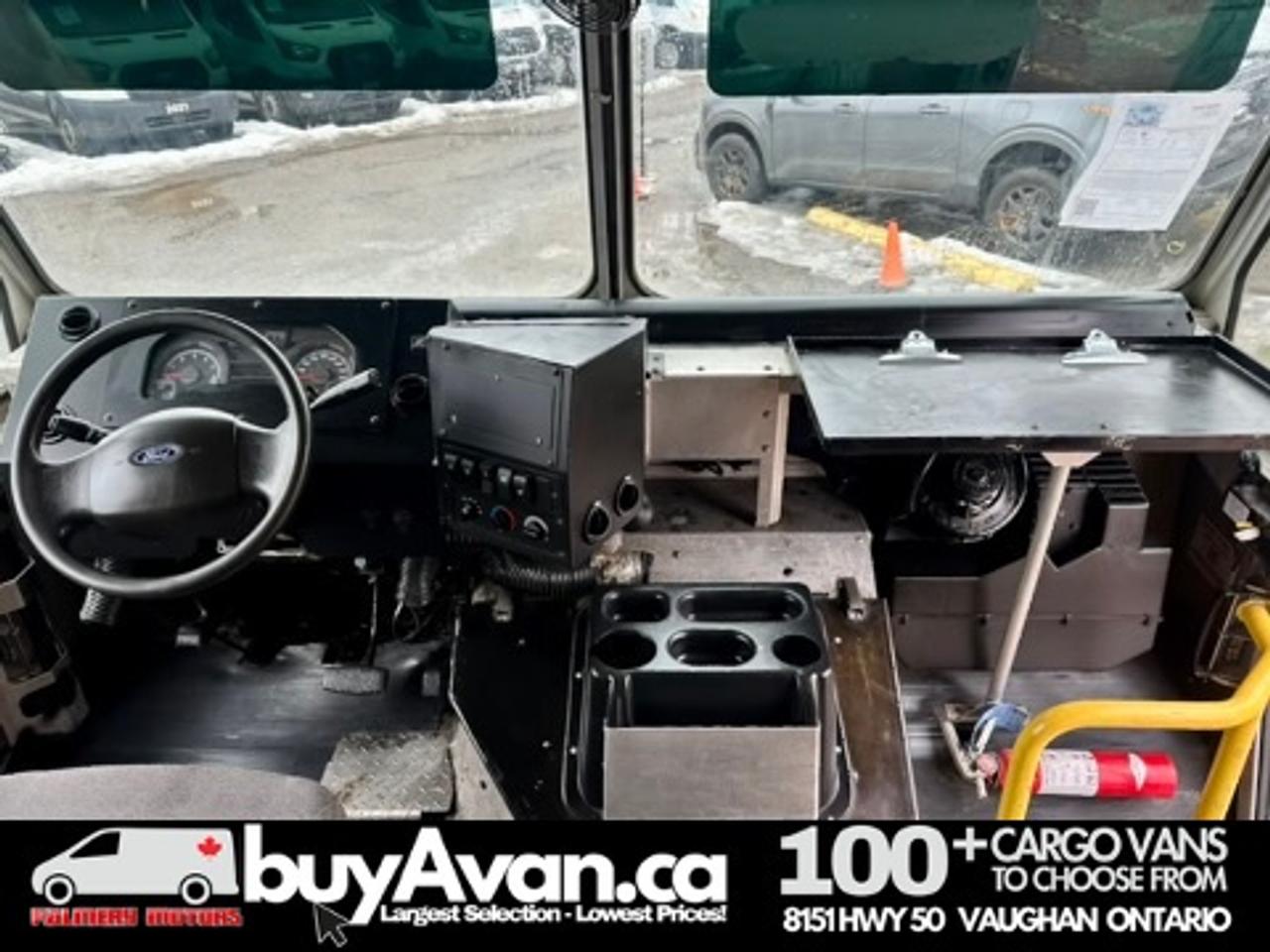 2017 Ford E-450 Morgan Olson 18FT Step Van FOOD TRUCK Photo