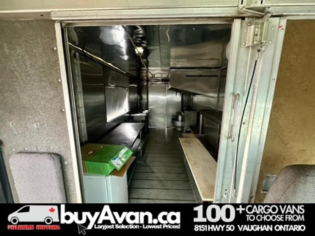 2017 Ford E-450 Morgan Olson 18FT Step Van FOOD TRUCK Photo