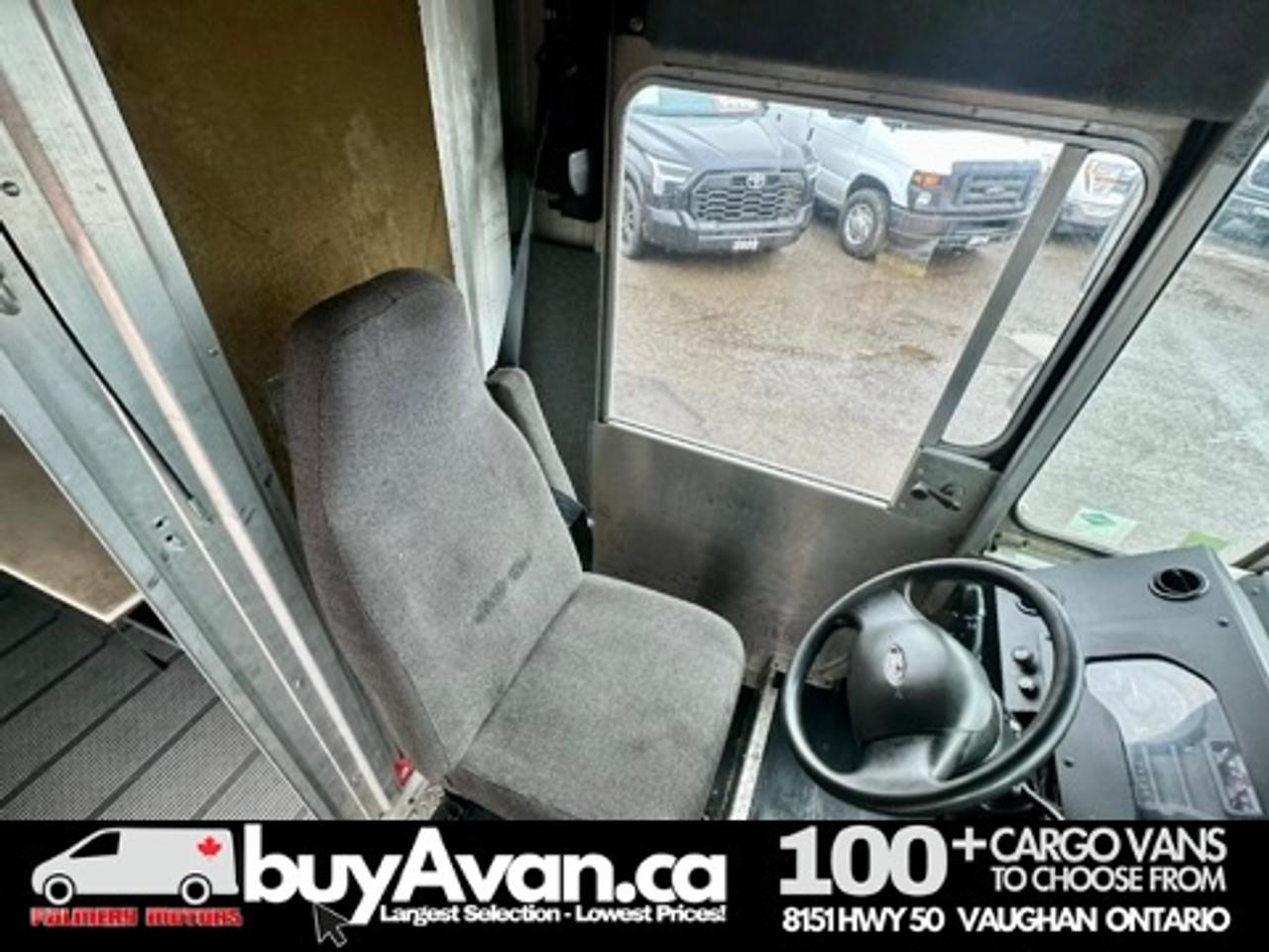 2017 Ford E-450 Morgan Olson 18FT Step Van FOOD TRUCK Photo