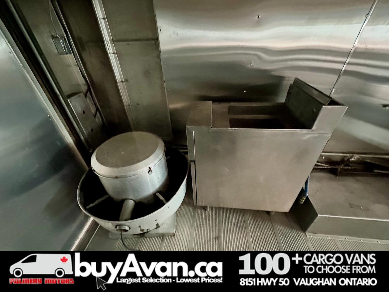 2017 Ford E-450 Morgan Olson 18FT Step Van FOOD TRUCK Photo