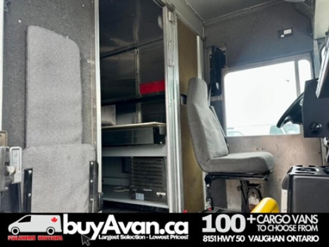 2017 Ford E-450 Morgan Olson 18FT Step Van FOOD TRUCK Photo