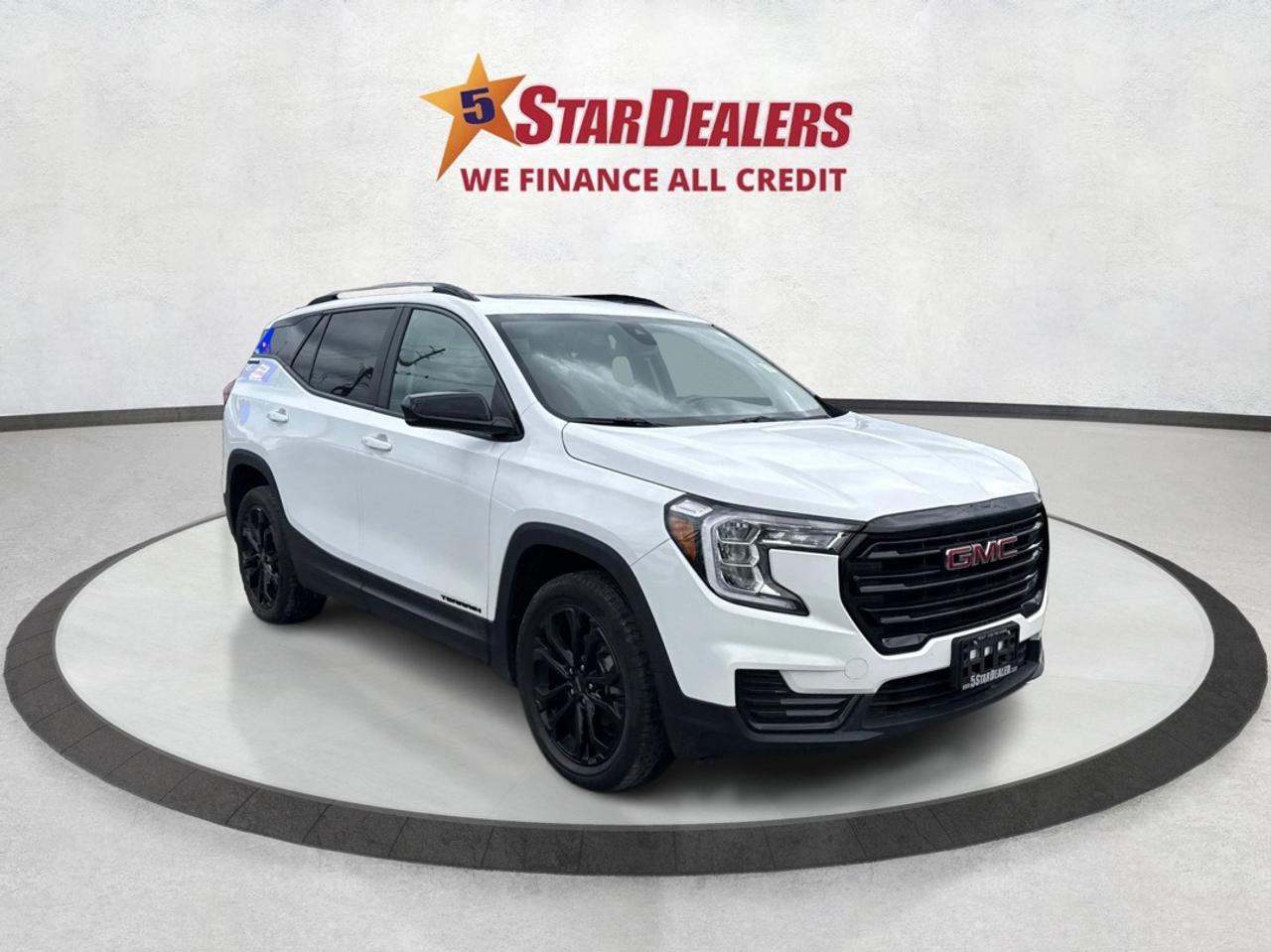 2022 GMC Terrain AWD ELEVATION PCKG REAR CAM WE FINANCE ALL CREDIT! Photo
