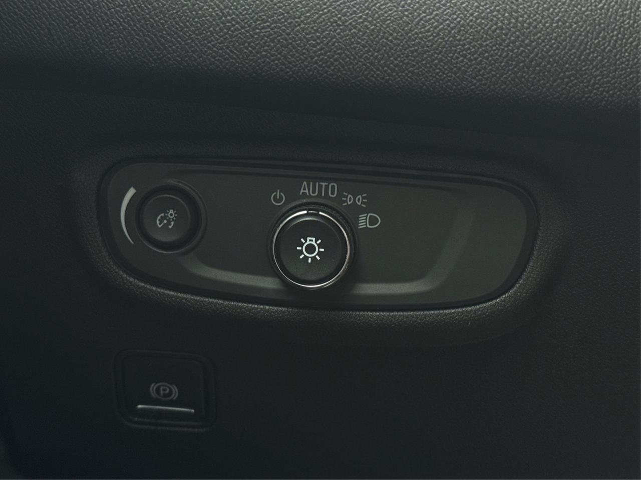 2022 GMC Terrain AWD ELEVATION PCKG REAR CAM WE FINANCE ALL CREDIT! Photo