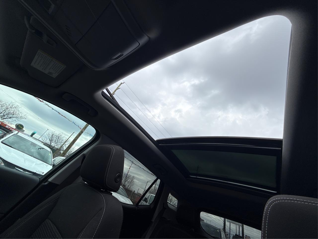 2022 GMC Terrain AWD ELEVATION PCKG REAR CAM WE FINANCE ALL CREDIT! Photo