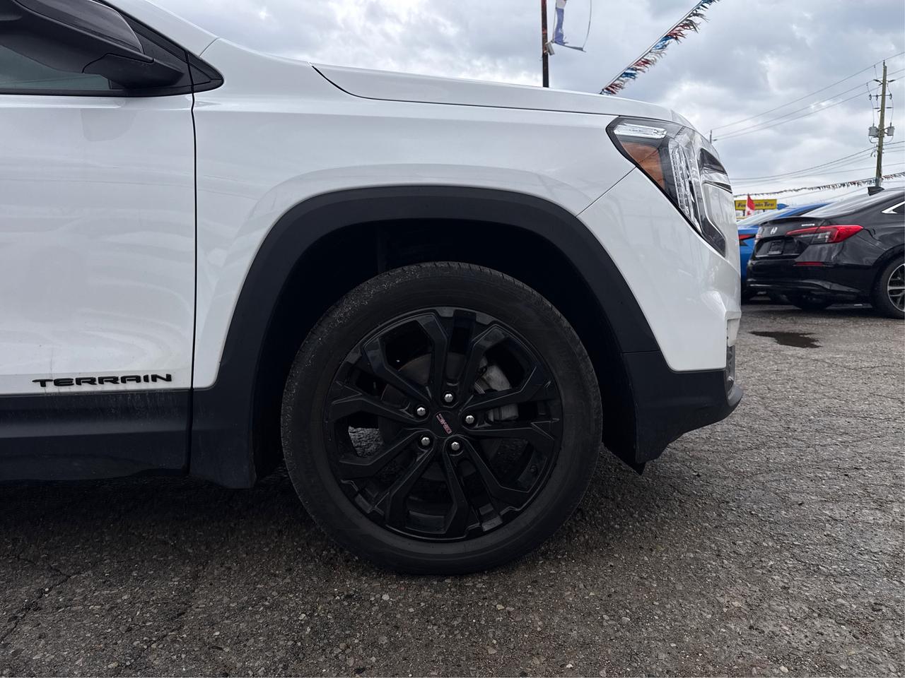 2022 GMC Terrain AWD ELEVATION PCKG REAR CAM WE FINANCE ALL CREDIT! Photo