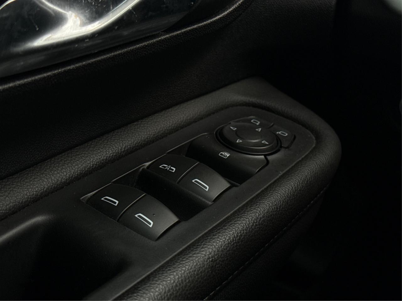 2022 GMC Terrain AWD ELEVATION PCKG REAR CAM WE FINANCE ALL CREDIT! Photo