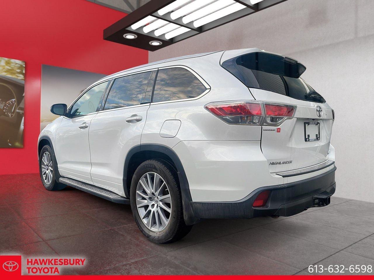 2015 Toyota Highlander XLE 2015 Toyota Highlander XLE / Toyota Highlander Photo3