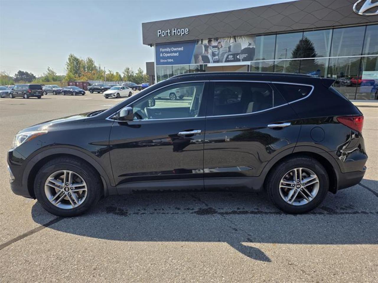 2017 Hyundai Santa Fe Sport FWD 2.4L Photo