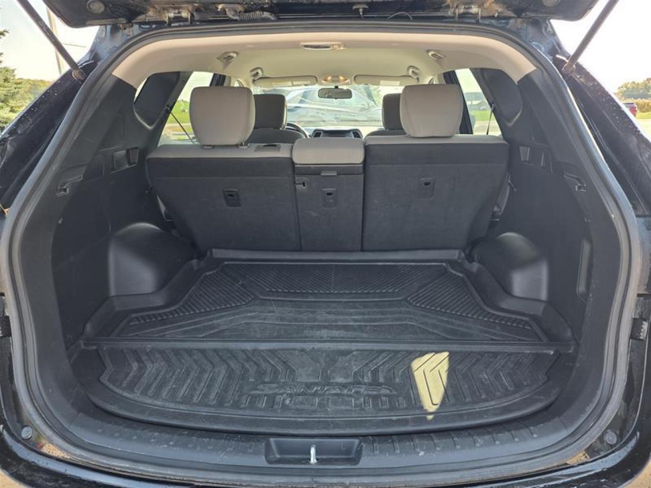 2017 Hyundai Santa Fe Sport FWD 2.4L Photo