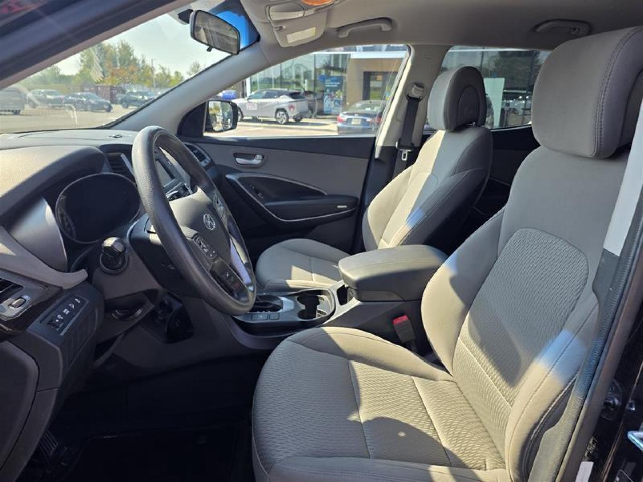 2017 Hyundai Santa Fe Sport FWD 2.4L Photo