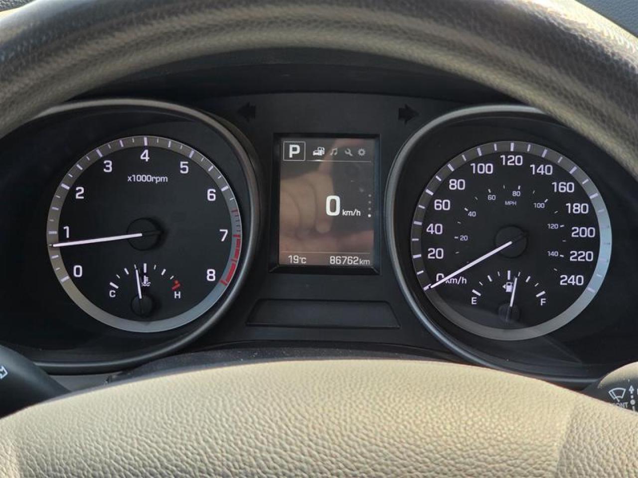 2017 Hyundai Santa Fe Sport FWD 2.4L Photo