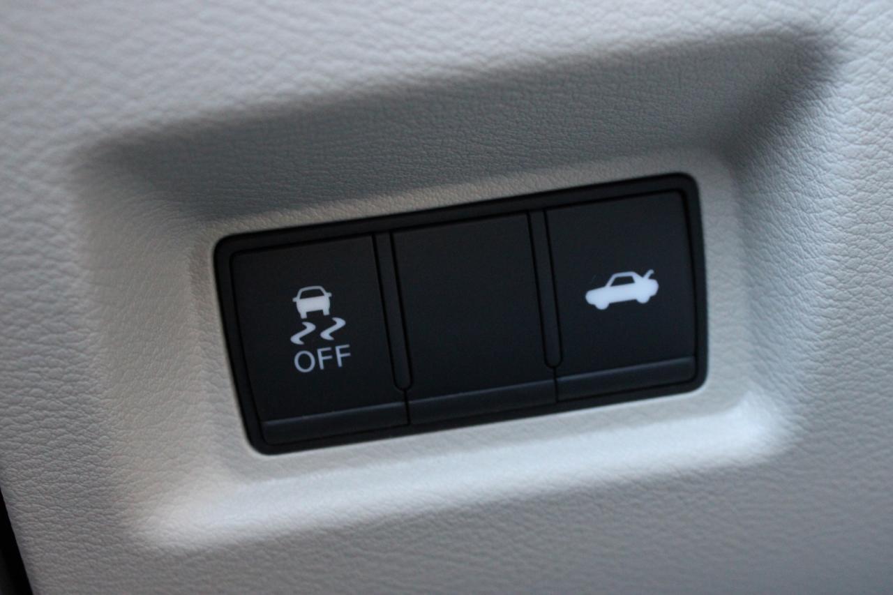 2018 Infiniti Q50 S 3.0t Sport AWD   $81/WEEKLY   SAFETY CERTIFIED Photo