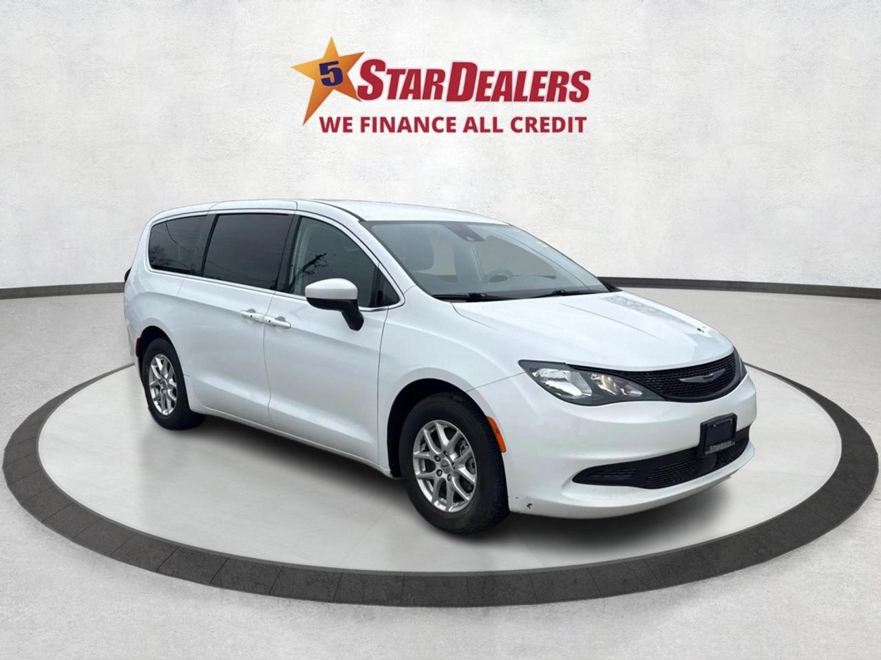 2023 Chrysler Grand Caravan SXT REMOTE START REAR CAM WE FINANCE ALL CREDIT Photo0