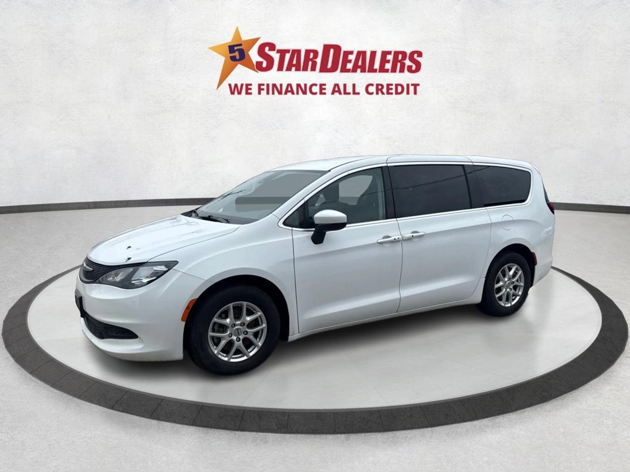 2023 Chrysler Grand Caravan SXT REMOTE START REAR CAM WE FINANCE ALL CREDIT Photo