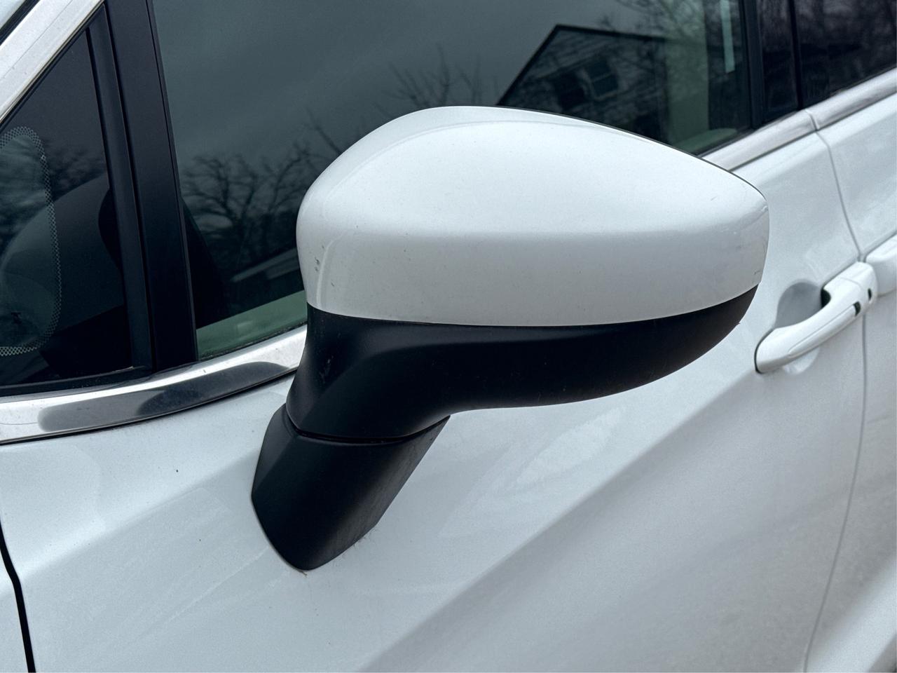 2023 Chrysler Grand Caravan SXT REMOTE START REAR CAM WE FINANCE ALL CREDIT Photo