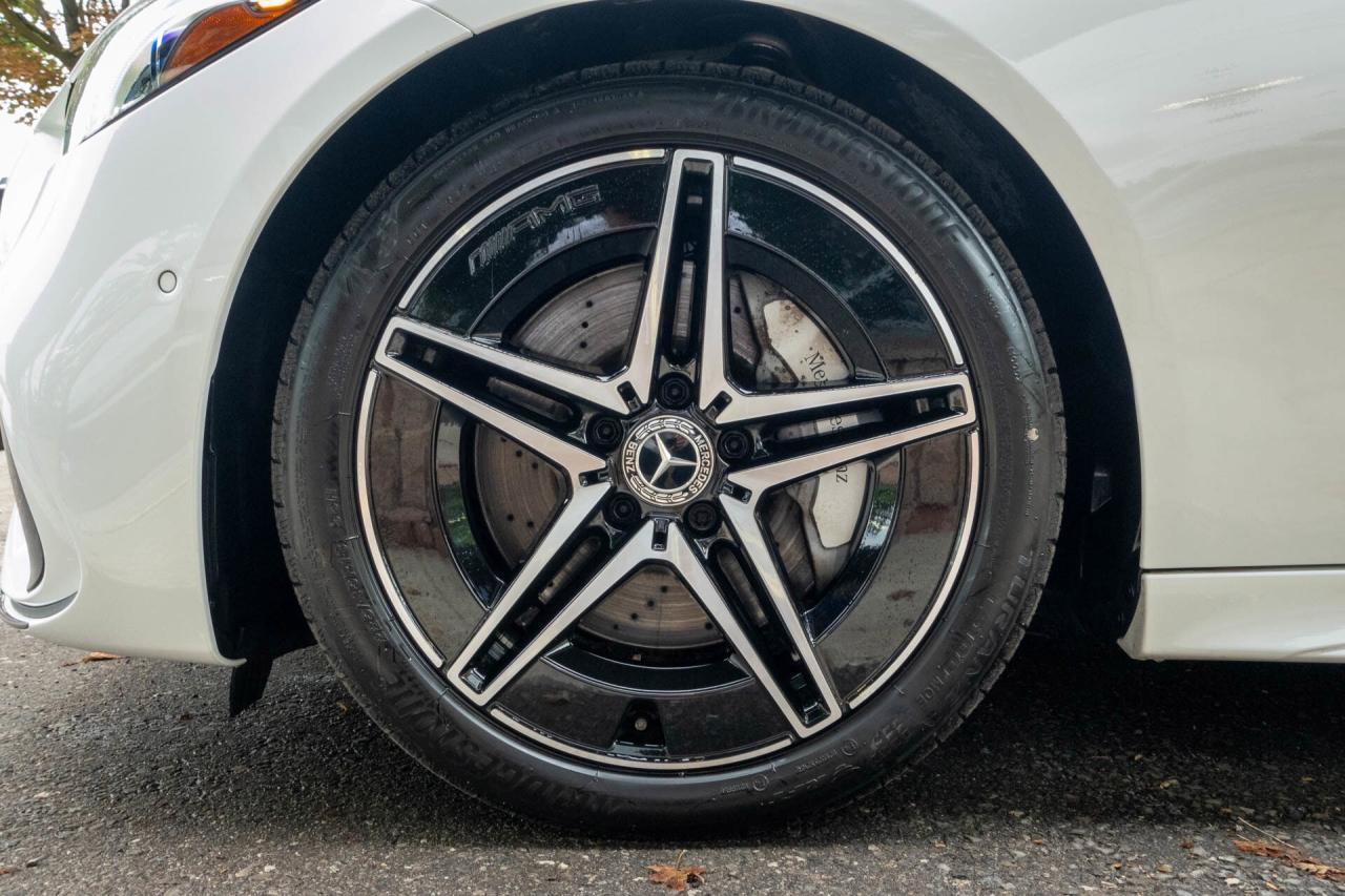 2023 Mercedes-Benz C-Class C300 4MATIC Sedan Photo