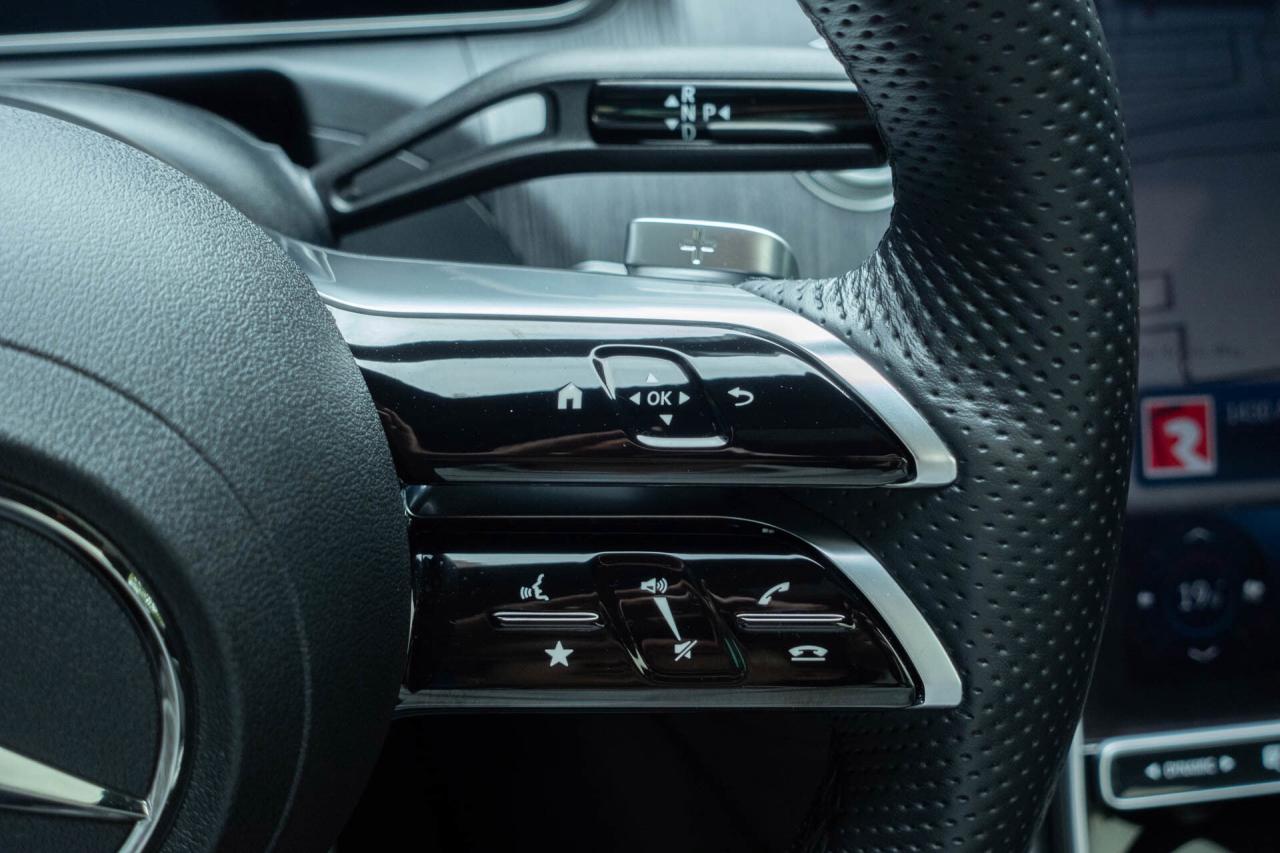 2023 Mercedes-Benz C-Class C300 4MATIC Sedan Photo