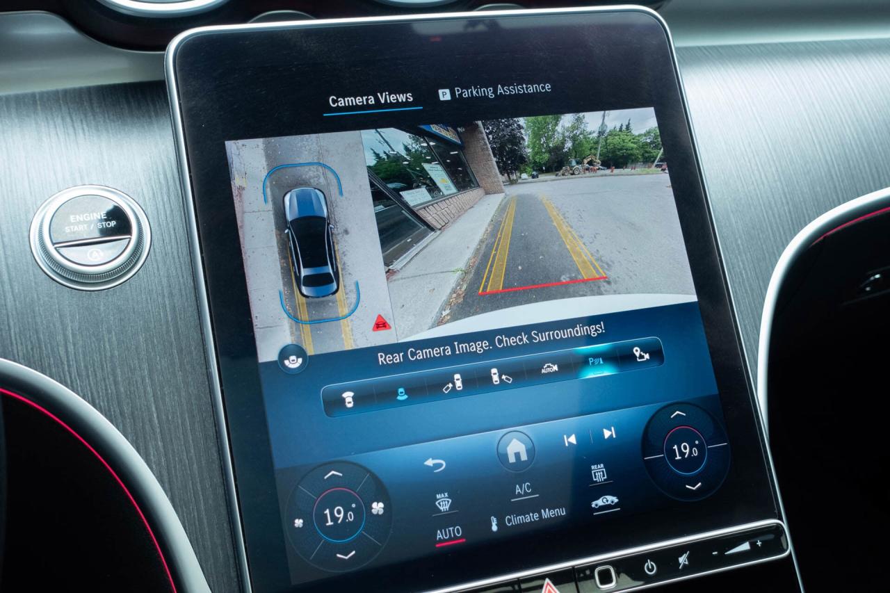 2023 Mercedes-Benz C-Class C300 4MATIC Sedan Photo