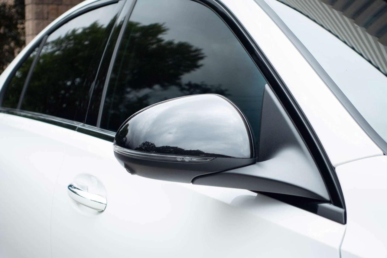 2023 Mercedes-Benz C-Class C300 4MATIC Sedan Photo