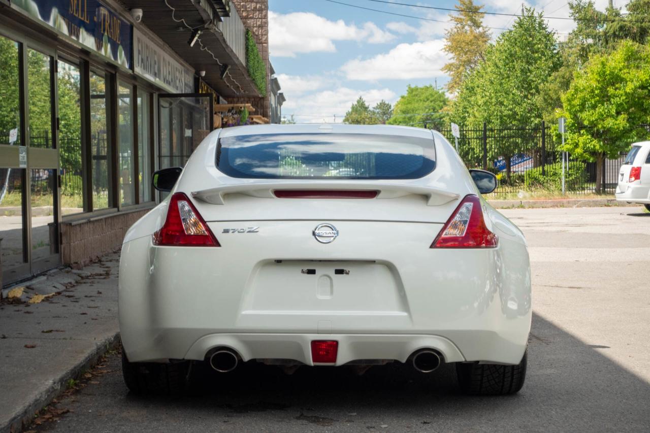 2017 Nissan 370Z 370Z Coupe Sport Touring Photo